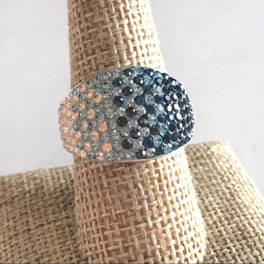 Graduated Ombré Pave Crystal Silver Ring 9 1/4